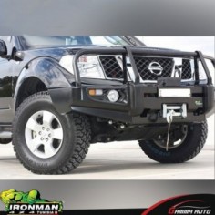 Nissan Navara D40 et pathfinder R51 STEEL WINCH BULL BARS Commercial Deluxe