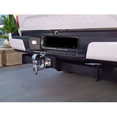 Attelage pick-up 4x4 NP300