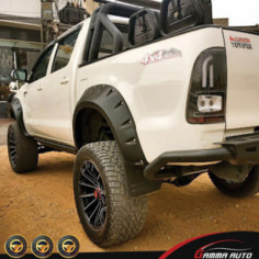Elargisseur d'ailes Toyota Hilux Vigo 2012-2014